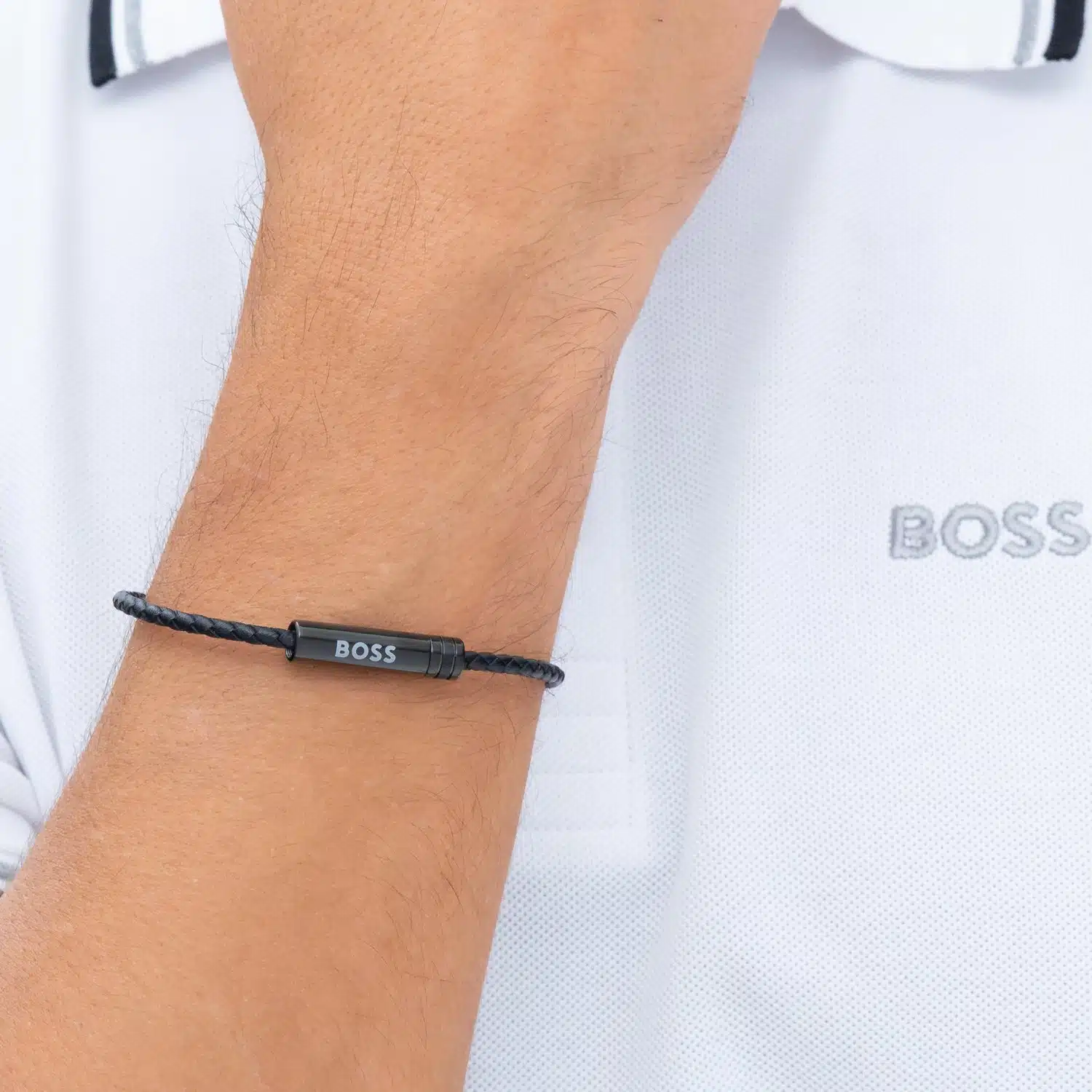 צמיד Hugo Boss עור שחור מסדרת Ares Air - 1580875